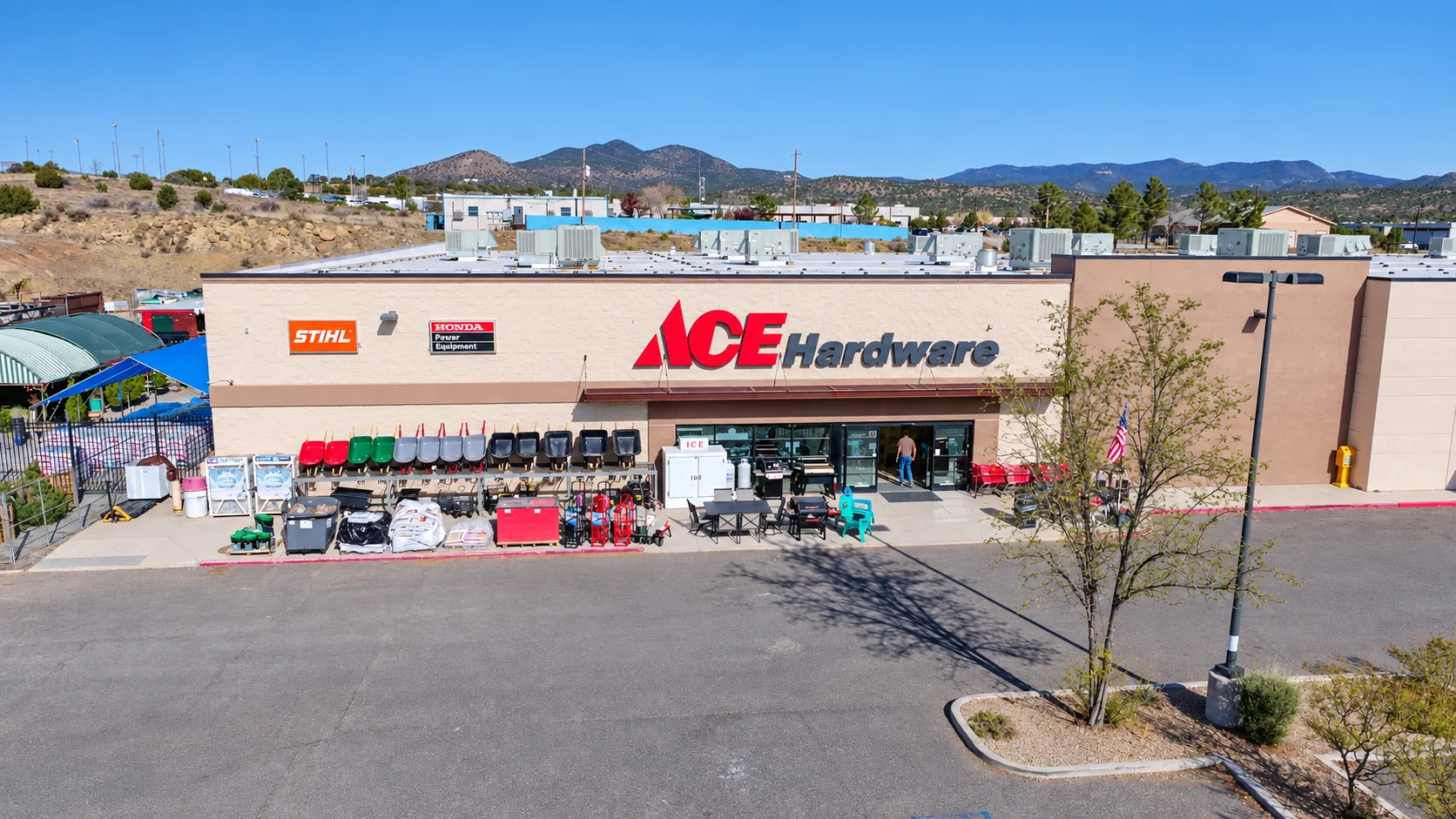 Mountain Ridge Ace Hardware storefront in Silver City, NM