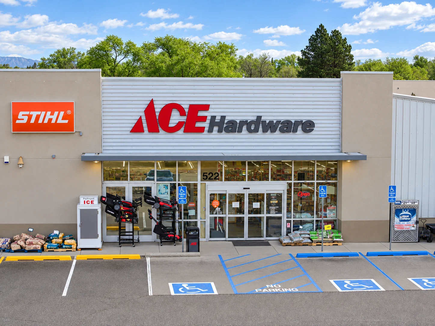 Woodlands Ace Hardware storefront in Belen, NM